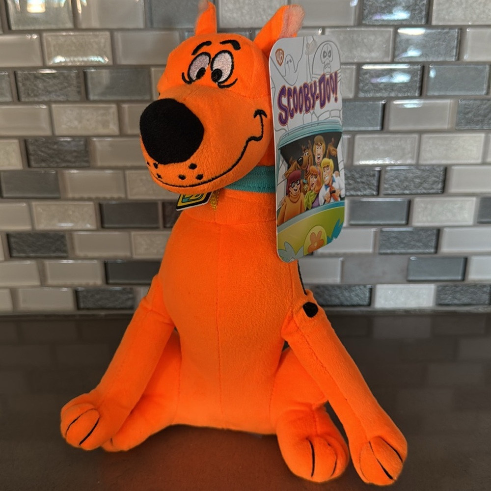Scooby-Doo Fluorescent Orange Neon Sitting Plush / Limited Edition 10” BRAND NEW